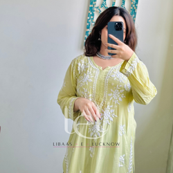 HARSHA GREEN CHIKANKARI MODAL KURTA