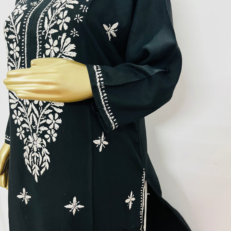 MAAHAM BLACK CHIKANKARI KURTA Libaas e Lucknow