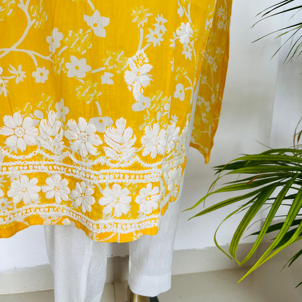 ANAASA CHIKANKARI MUL YELLOW KURTA Libaas e Lucknow