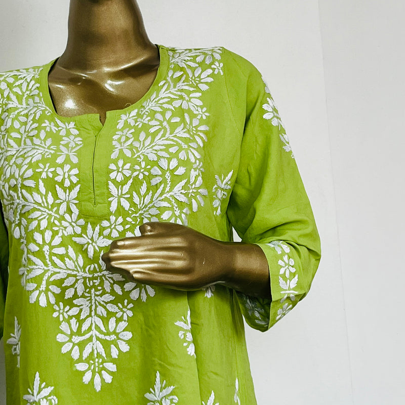 AIZAZ CHIKANKARI GREEN SHORT KURTA Libaas e Lucknow