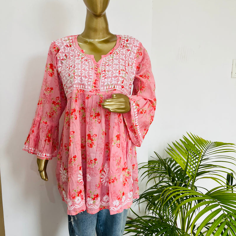 AIDAH PINK MUL SHORT CHIKANKARI KURTA Libaas e Lucknow