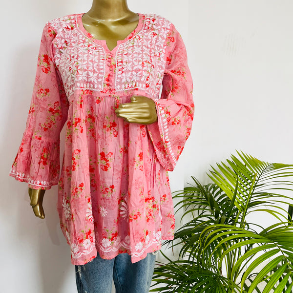 AIDAH PINK MUL SHORT CHIKANKARI KURTA Libaas e Lucknow