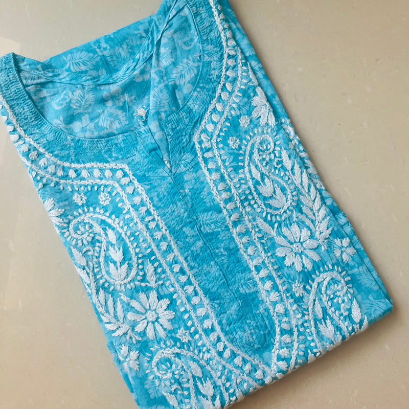 MAHIRA BLUE MULMUL CHIKANKARI KURTI Libaas e Lucknow