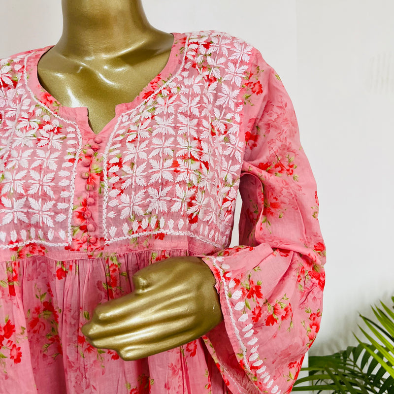 AIDAH PINK MUL SHORT CHIKANKARI KURTA Libaas e Lucknow