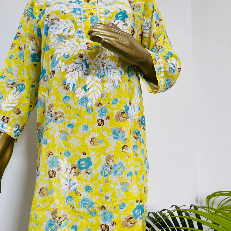 SAMIRA MUL CHIKANKARI YELLOW KURTA PALLAZZO SET Libaas e Lucknow