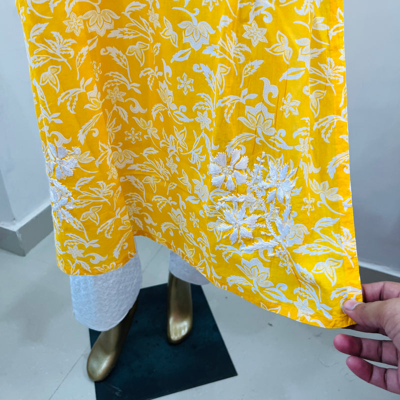 MAHIRA YELLOW CHIKANKARI KURTI Libaas e Lucknow