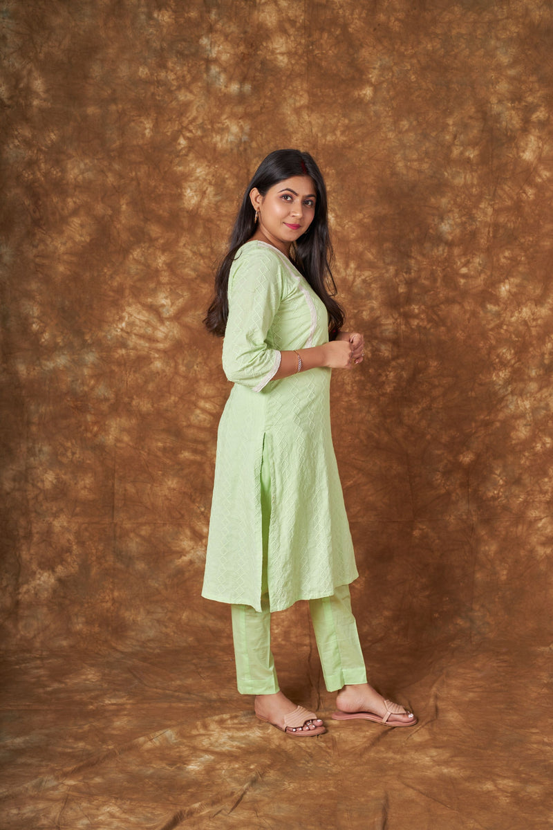 Zainab Chikankari Green Suit Set Libaas e Lucknow