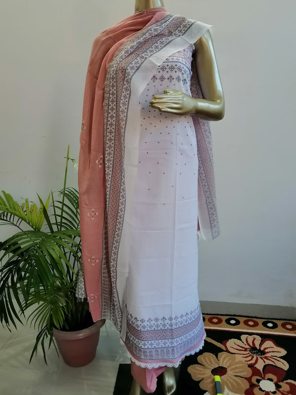 PATOLA WHITE PEACH SUIT Libaas e Lucknow