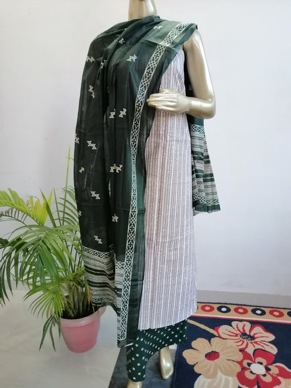 GREY GREEN COTTON UNSTITCHED SUIT Libaas e Lucknow