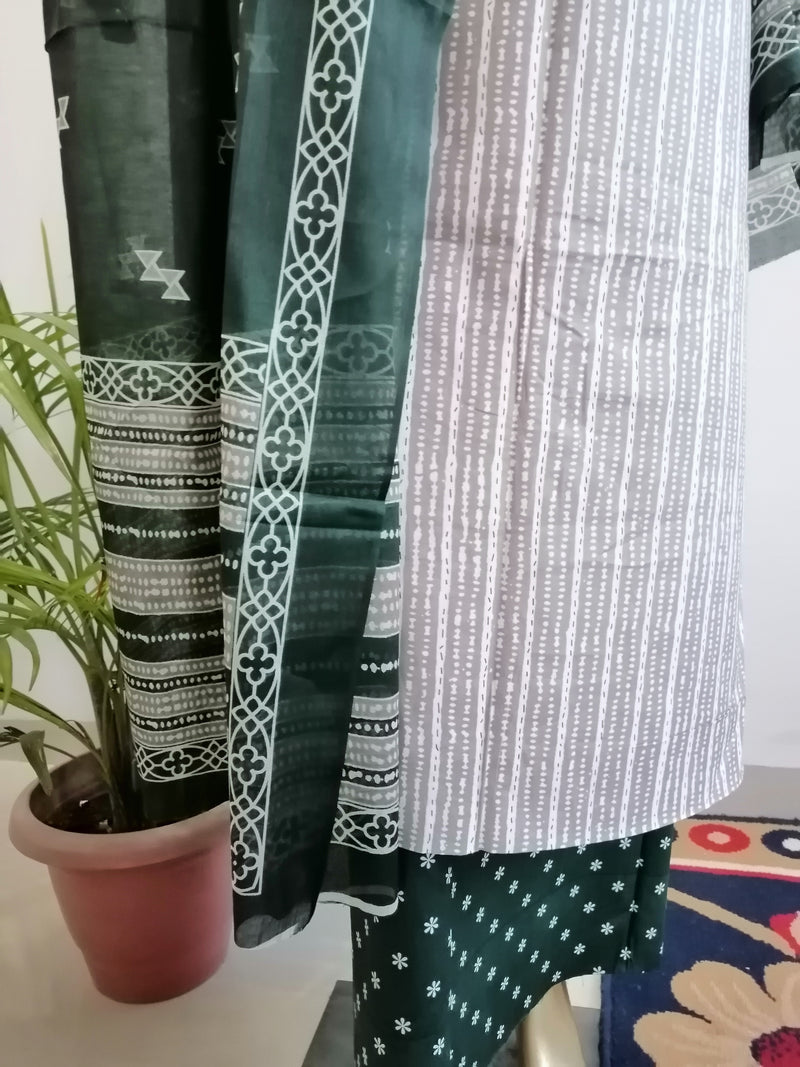 GREY GREEN COTTON UNSTITCHED SUIT Libaas e Lucknow