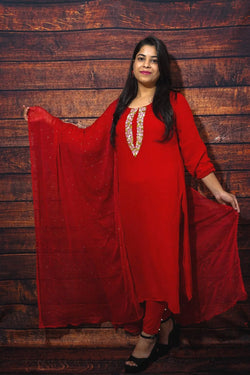 Gulaab Resham Red Kurta Set Libaas e Lucknow