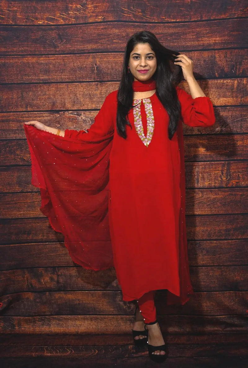 Gulaab Resham Red Kurta Set Libaas e Lucknow