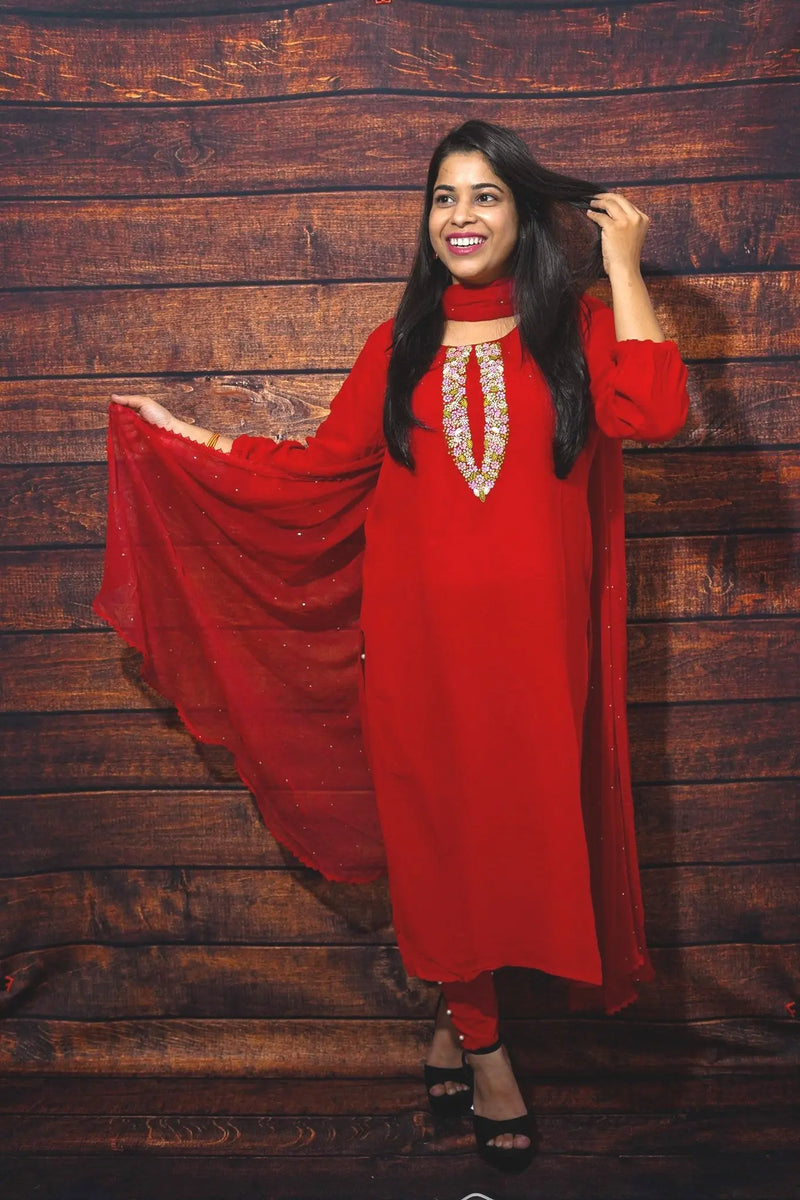 Gulaab Resham Red Kurta Set Libaas e Lucknow