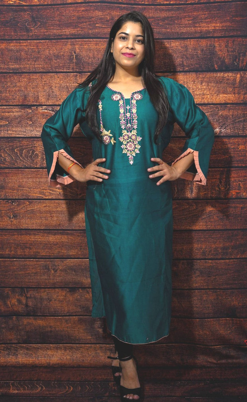 Hirani Green Embellished Kurta Libaas e Lucknow