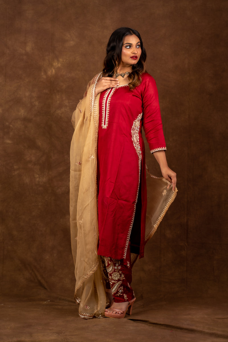 Kashish Red Embroidered Suit Set Libaas e Lucknow